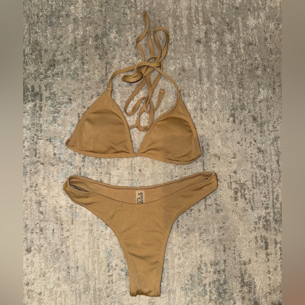 Rib Halter Bikini